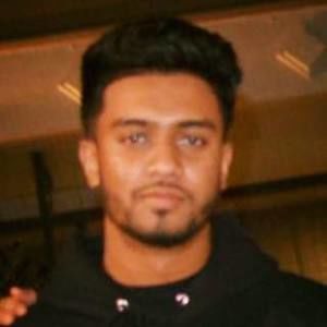 Meet your Posher, Naeem